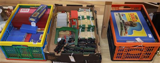 A large collection of Hornby Dublo OO gauge, boxed and unboxed,